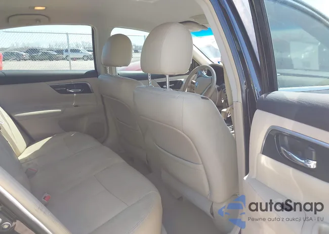 1N4AL3AP3DN534861: 42522900