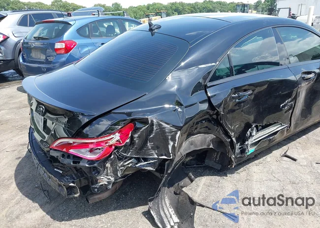 WDDSJ4GB7KN719777: 42523069