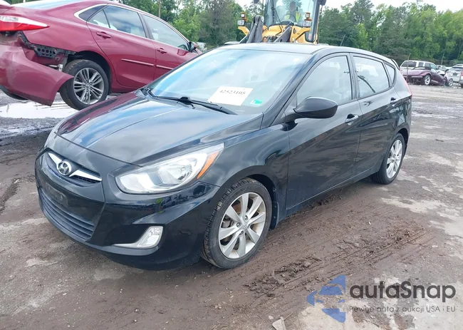 KMHCU5AE7CU050136: 42523105