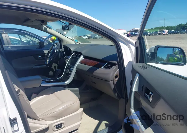 2FMDK3KC3BBB32851: 42523183