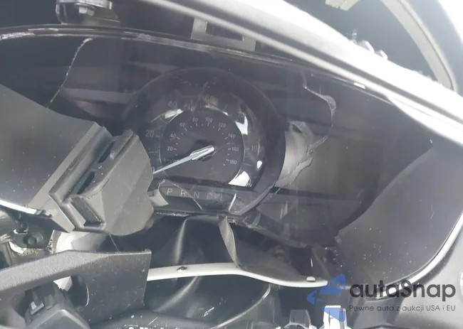 3FA6P0RU9JR206923: 42522204