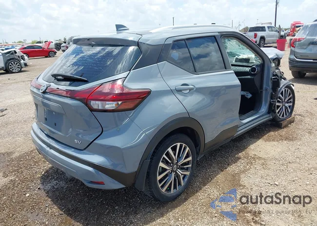 3N1CP5CV3ML520945: 42522317