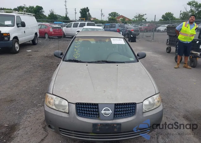 3N1CB51D04L881638: 42522412