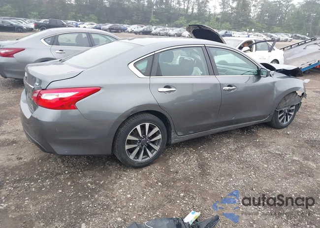 1N4AL3AP1HC187113: 42522413