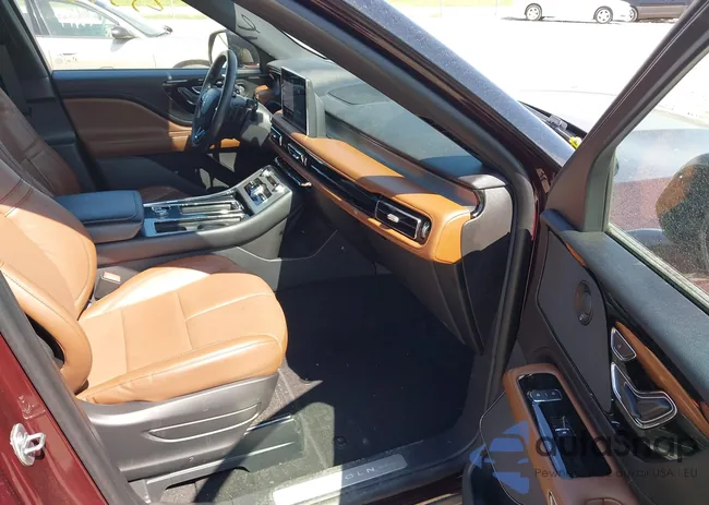 5LM5J7XC7PGL13911: 42523596