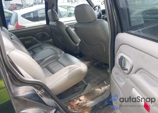 1GNEC13R7TJ377895: 42523646