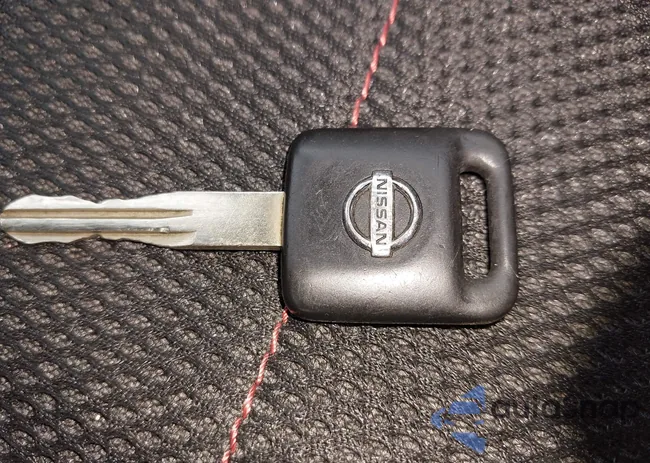 3N1AB6AP1CL636403: 42523656