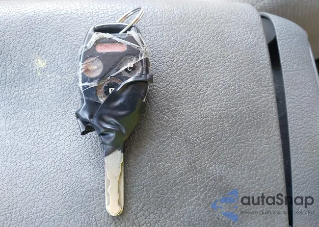 1HGCP2F62BA049487: 42523724