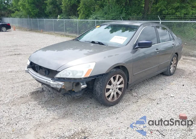 1HGCM66566A038151: 42523820