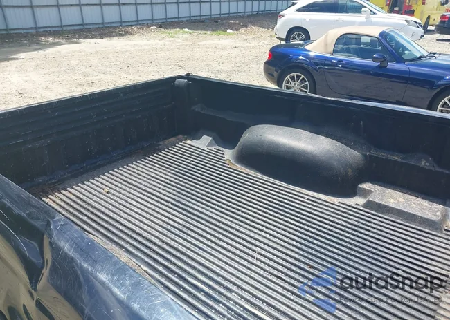 1FTYR10U12TA24438: 42523912