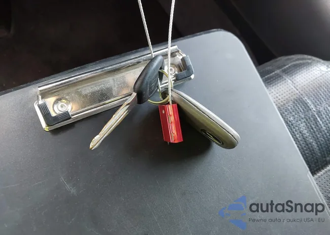 2HNYD18635H548125: 42523918