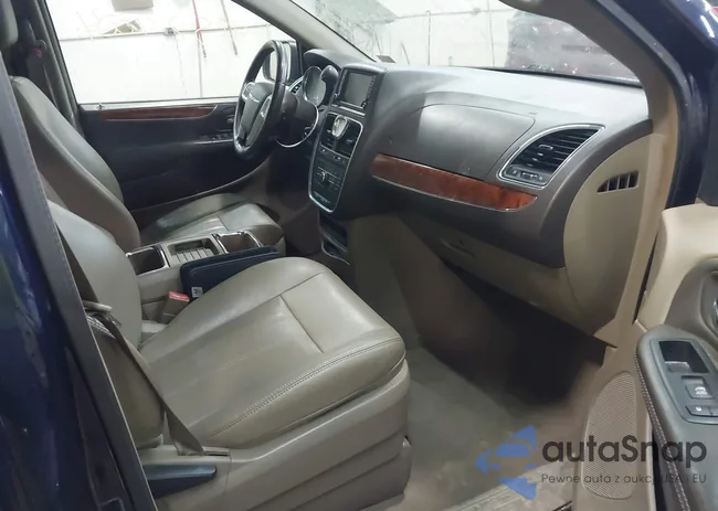 2C4RC1BG1GR205311: 42524004