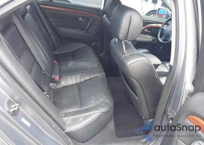 JH4KB16525C003885: 42524138