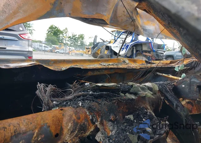 3N1AB8CV0SY250242: 42524143