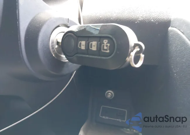 3C6TRVDG3LE101219: 42524158