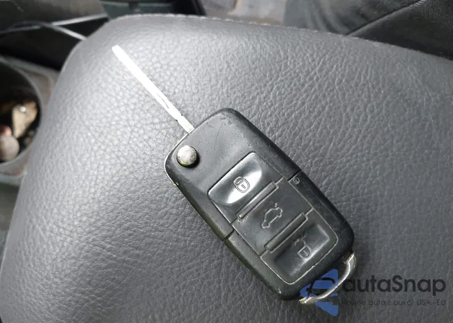 3VWGG71K67M052952: 42524174