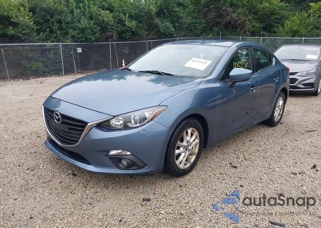 3MZBM1V77FM153079: 42523222