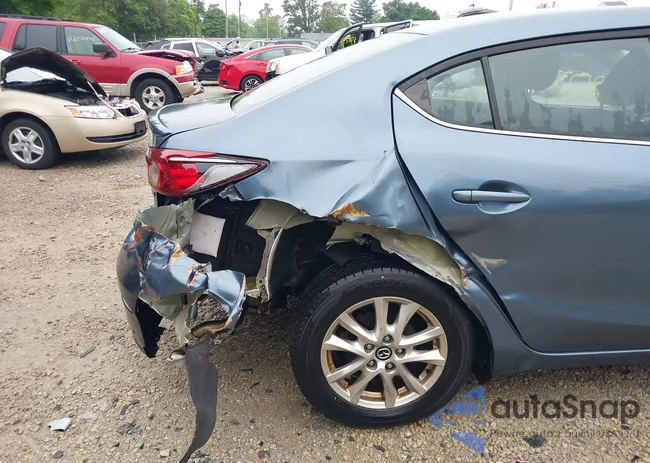 3MZBM1V77FM153079: 42523222