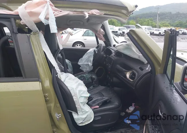 ZACCJBDT0FPB65261: 42523311