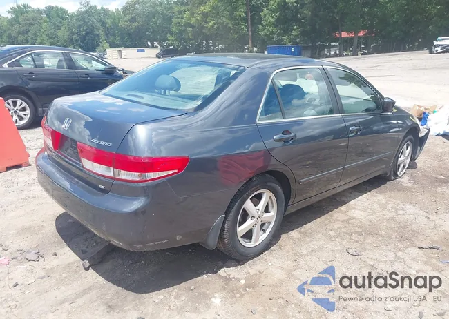 1HGCM56683A143689: 42524597