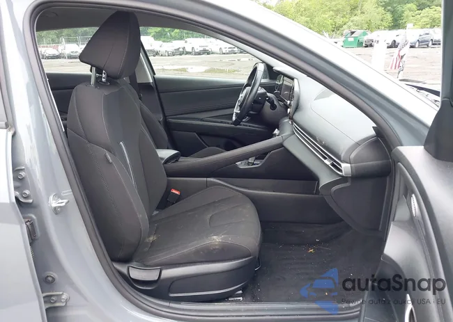 KMHLS4AG9MU195388: 42524608