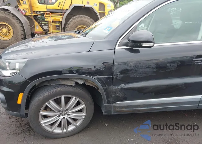 WVGBV7AX3CW559571: 42524781