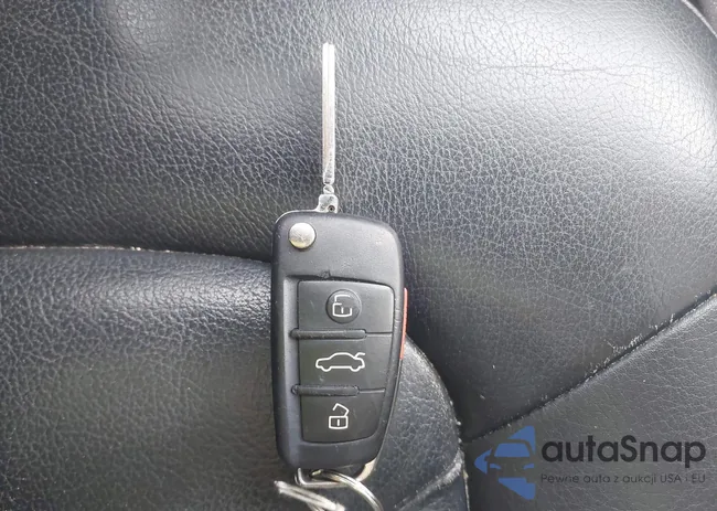 WA1LGAFE3FD008123: 42524845