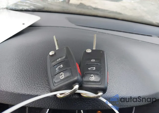 3VWD07AJ7FM313101: 42524898