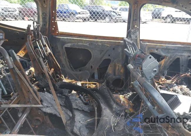 4S4WMAFD8K3409973: 42524902