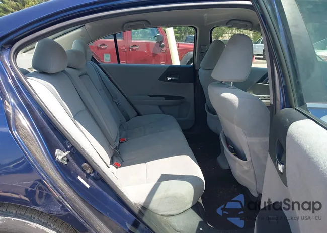 1HGCR2F38DA062361: 42524913