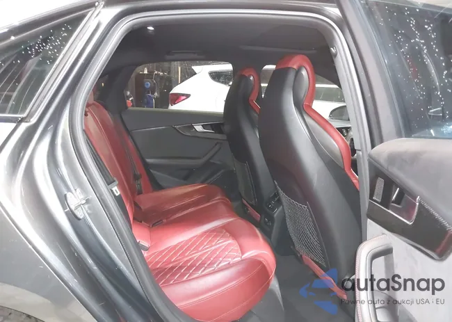 WAUB4AF42PA007420: 42524981