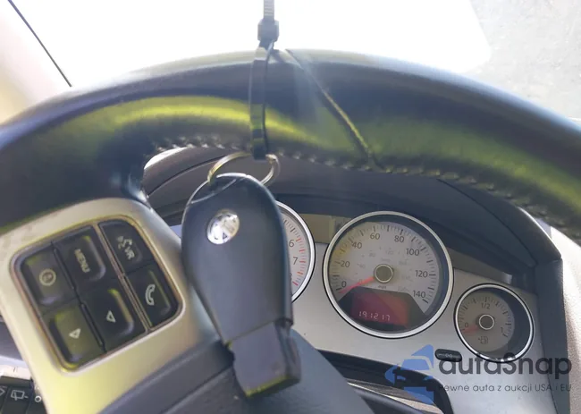 2C4RVACG8CR277173: 42525112