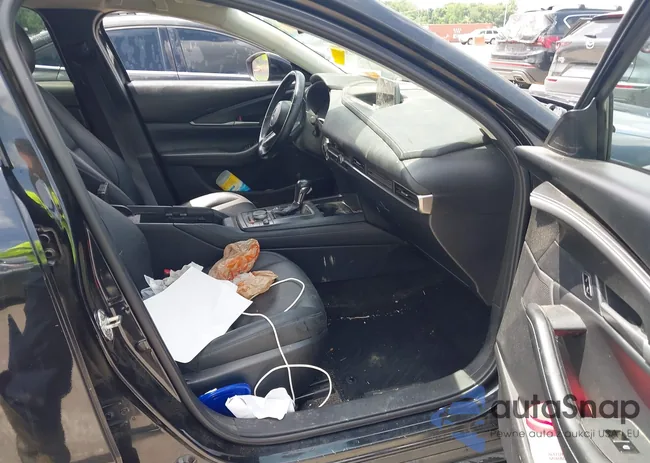 3MVDMABL2MM243328: 42524201