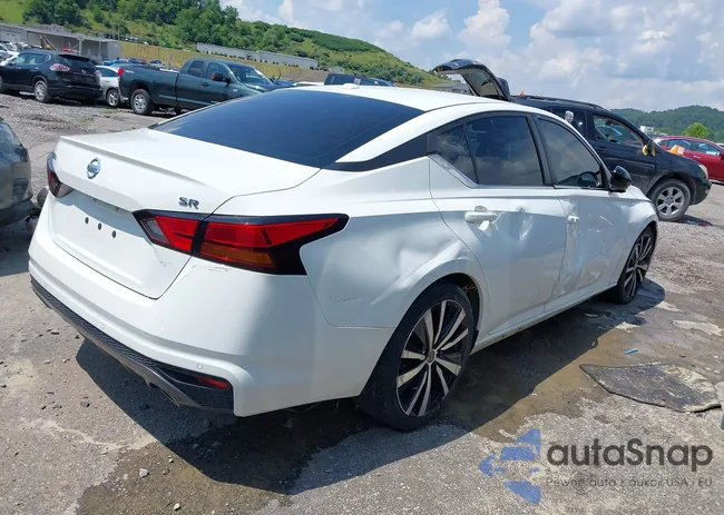 1N4BL4CV8MN375289: 42524413