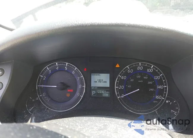 JN1BJ0RP9HM383000: 42524462