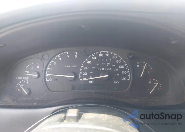 1FTYR10C31TA14192: 42524466