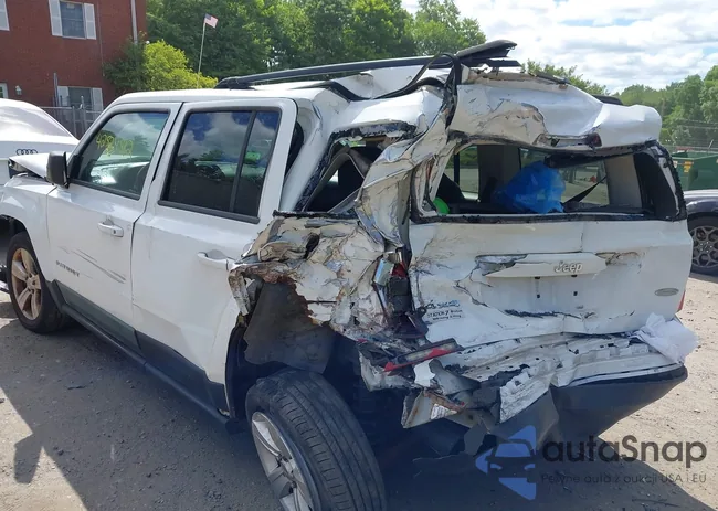 1C4NJRFB3CD600024: 42524512