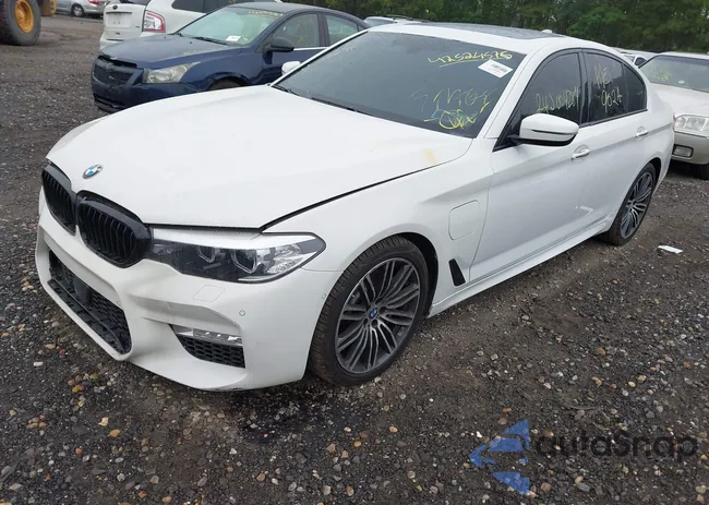 WBAJB1C53JB085138: 42524575