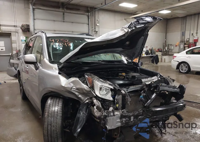 JF2SJAJC4JH561990: 42525848