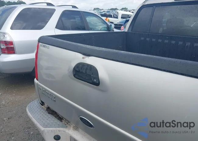 1FMZU67E63UC48939: 42526151