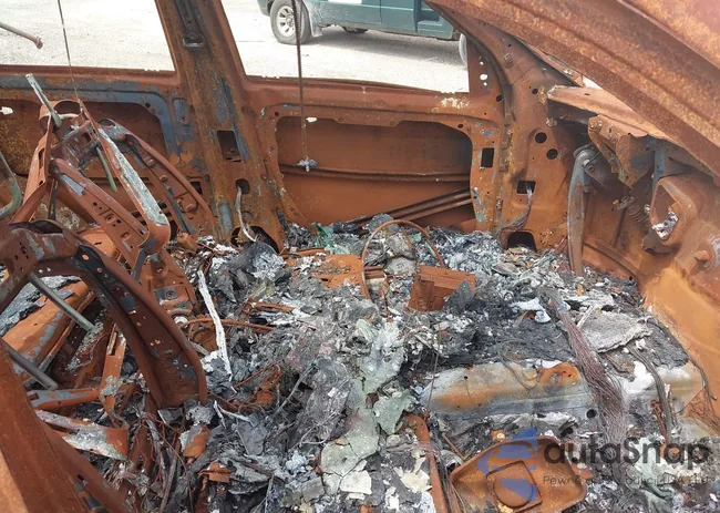 4JGDF7CE9DA189405: 42525260