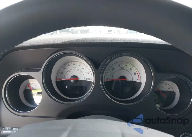 2C3CDYBT5EH225786: 42525460