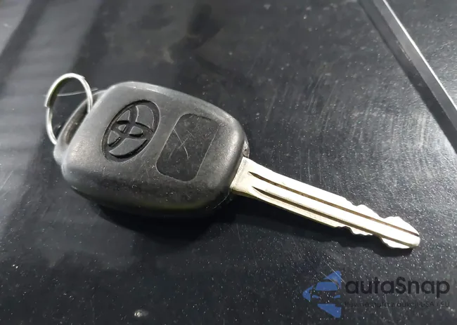 2T1BURHE9JC974150: 42525533