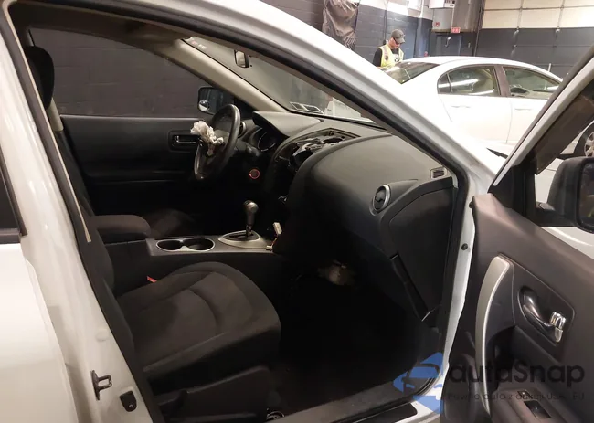 JN8AS5MT5BW155101: 42525550