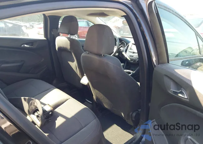 1G1BC5SM8J7227791: 42526653