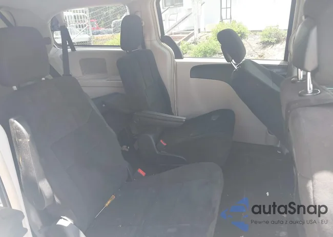 2C4RDGDG8CR100563: 42526700