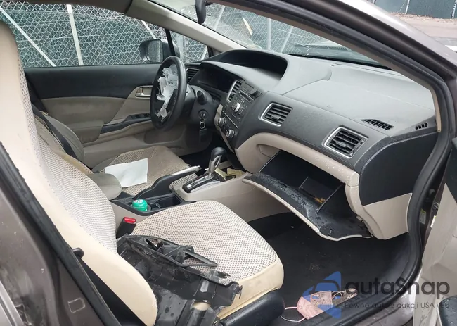 2HGFB2F50EH509609: 42526761