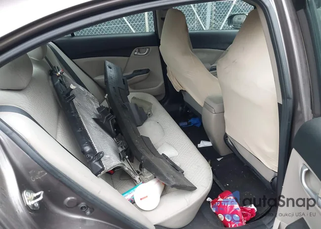 2HGFB2F50EH509609: 42526761