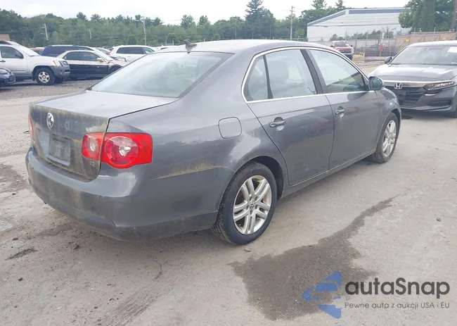 3VWRF71K17M119579: 42526813