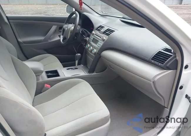 4T1BE46K27U547053: 42526980